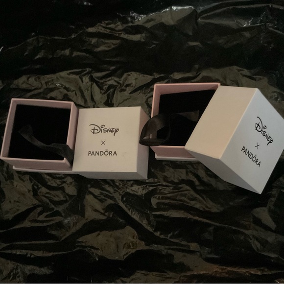 DISNEY EMPTY PANDORA JEWELRY BOXES  TWO , - Picture 3 of 4